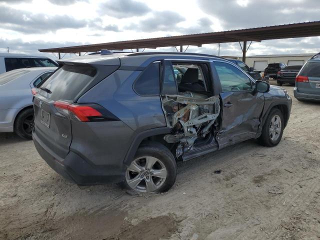 2T3W1RFV4MC123236 - 2021 TOYOTA RAV4 XLE GRAY photo 3