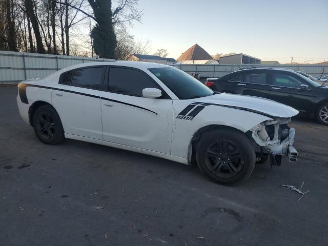 2C3CDXBG9KH657886 - 2019 DODGE CHARGER SXT WHITE photo 4