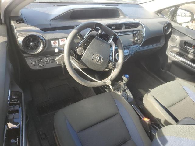 JTDKDTB36J1615461 - 2018 TOYOTA PRIUS C WHITE photo 8