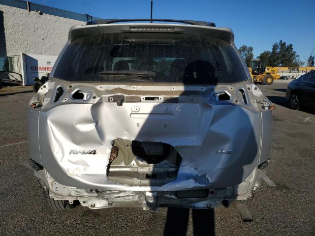 2T3WFREV9DW043092 - 2013 TOYOTA RAV4 XLE SILVER photo 6