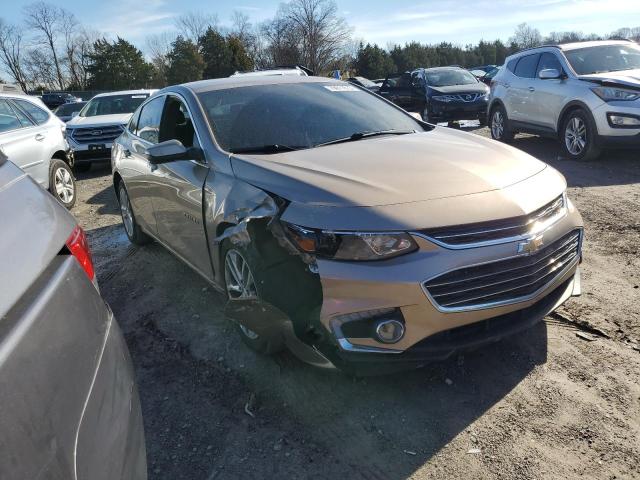 1G1ZD5ST2JF225205 - 2018 CHEVROLET MALIBU LT TAN photo 4