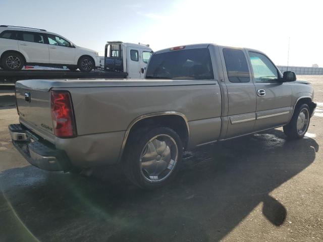 2GCEC19V131164934 - 2003 CHEVROLET SILVERADO C1500 SILVER photo 3