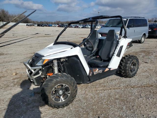 4UF15MPV5FT300857 - 2015 ARCTIC CAT WLDCAT WHITE photo 2