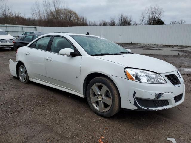 1G2ZJ57B694268957 - 2009 PONTIAC G6 WHITE photo 4