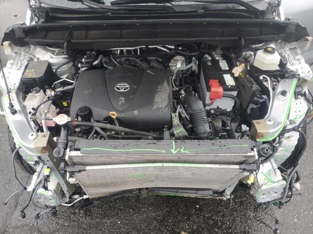 5TDGZRBH8MS548035 - 2021 TOYOTA HIGHLANDER XLE SILVER photo 12