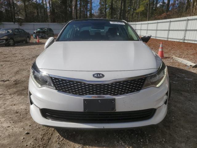 5XXGU4L34GG086681 - 2016 KIA OPTIMA EX WHITE photo 5