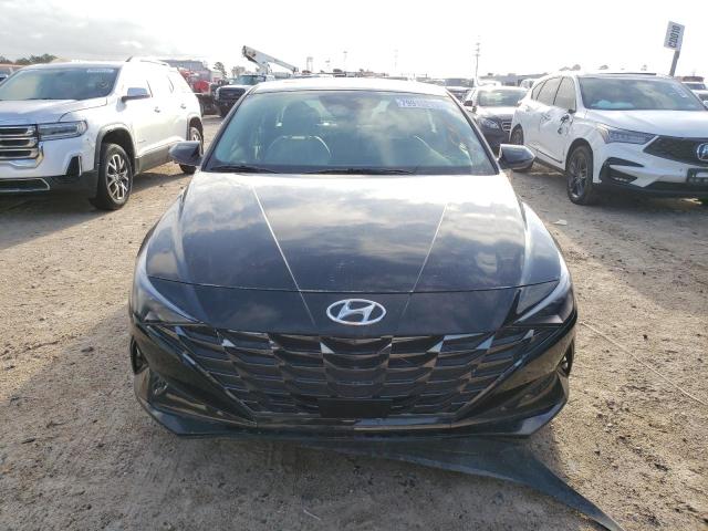 KMHLP4AG4PU476066 - 2023 HYUNDAI ELANTRA LIMITED BLACK photo 5