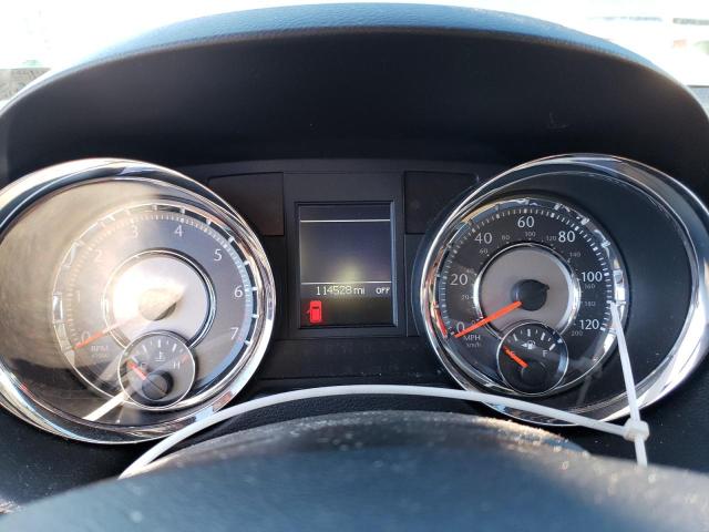 2A4RR8DG4BR633798 - 2011 CHRYSLER TOWN & COU TOURING L SILVER photo 9