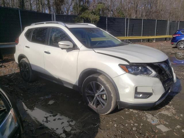 JN8AT2MV3LW102590 - 2020 NISSAN ROGUE S WHITE photo 4