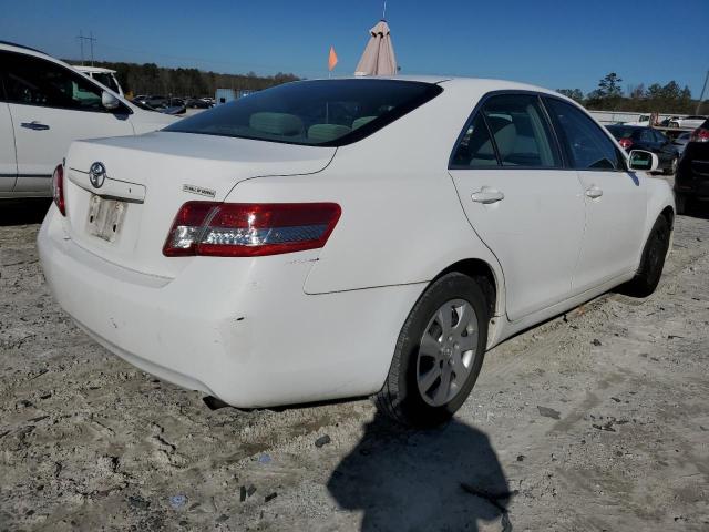 4T1BF3EK3BU653304 - 2011 TOYOTA CAMRY BASE WHITE photo 3