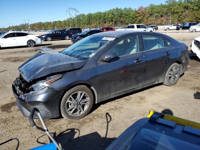 3KPF24AD3NE416586 - 2022 KIA FORTE FE GRAY photo 1