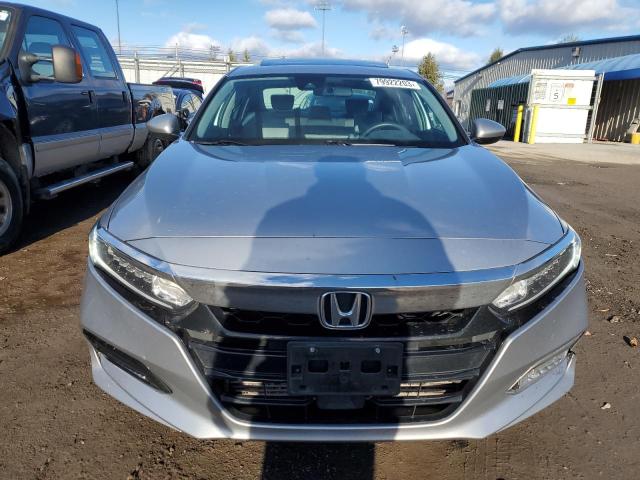 1HGCV1F43JA238338 - 2018 HONDA ACCORD EX SILVER photo 5