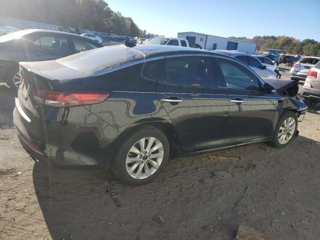 5XXGT4L32JG243716 - 2018 KIA OPTIMA LX BLACK photo 3