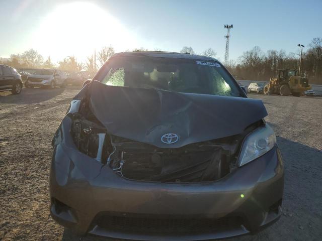 5TDKK3DC5CS232913 - 2012 TOYOTA SIENNA LE CHARCOAL photo 5