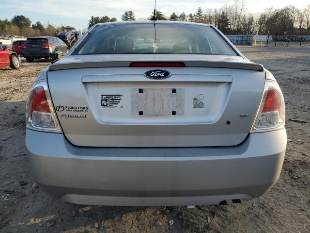 3FAHP07Z49R201566 - 2009 FORD FUSION SE SILVER photo 6