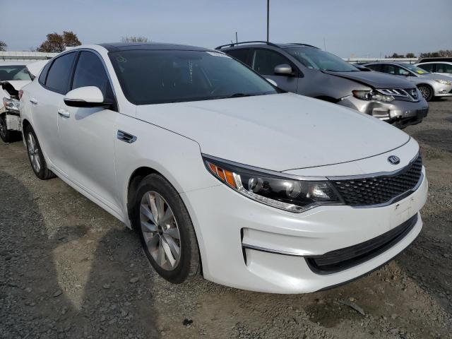 5XXGU4L37GG102873 - 2016 KIA OPTIMA EX WHITE photo 4