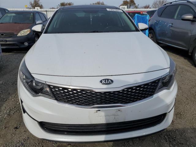 5XXGU4L37GG102873 - 2016 KIA OPTIMA EX WHITE photo 5