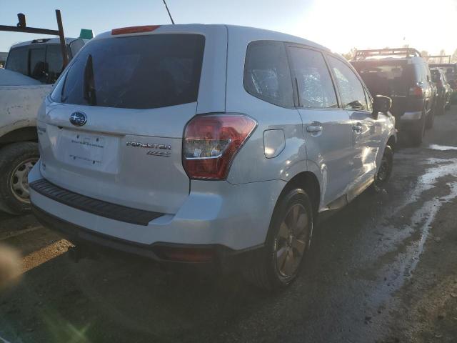 JF2SJAAC0FH444009 - 2015 SUBARU FORESTER 2.5I WHITE photo 3