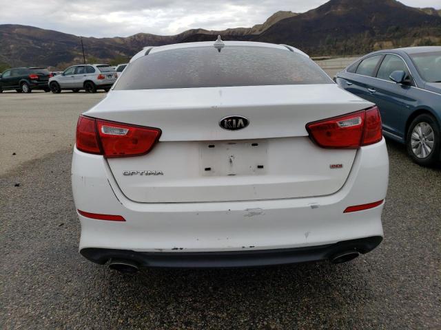 KNAGM4A73F5665019 - 2015 KIA OPTIMA LX WHITE photo 6