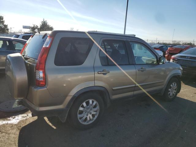 JHLRD78905C013136 - 2005 HONDA CR-V SE GOLD photo 3