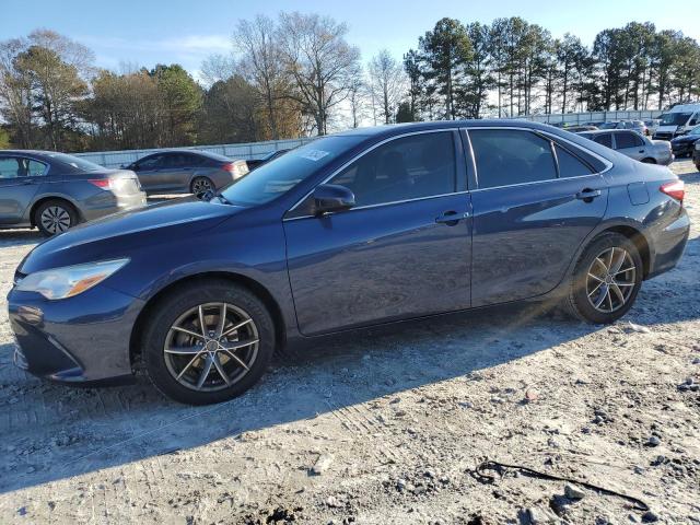 4T4BF1FK5FR513091 - 2015 TOYOTA CAMRY LE BLUE photo 1
