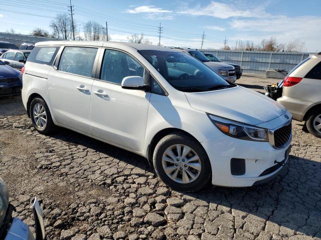 KNDMA5C12G6149999 - 2016 KIA SEDONA L WHITE photo 4