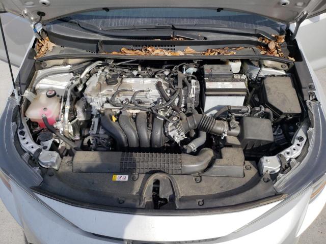 5YFEPMAE6MP150984 - 2021 TOYOTA COROLLA LE SILVER photo 11