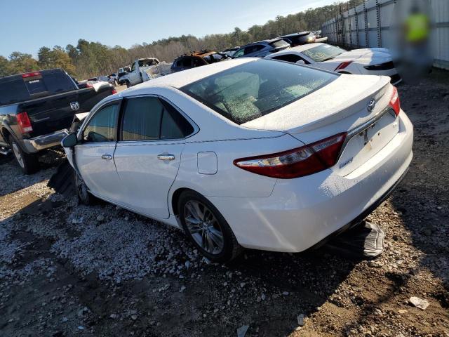 4T1BF1FK3HU430742 - 2017 TOYOTA CAMRY LE WHITE photo 2