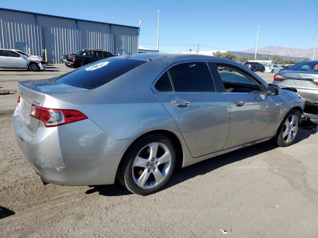 JH4CU2F63AC010397 - 2010 ACURA TSX SILVER photo 3