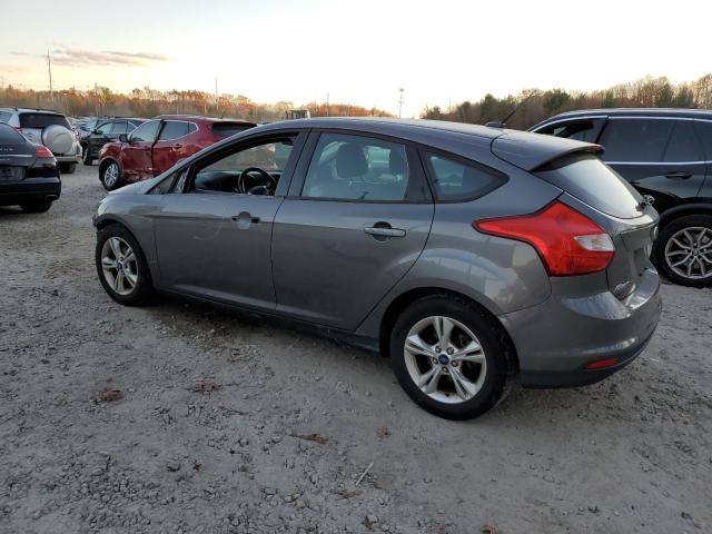 1FAHP3K27CL246499 - 2012 FORD FOCUS SE GRAY photo 2