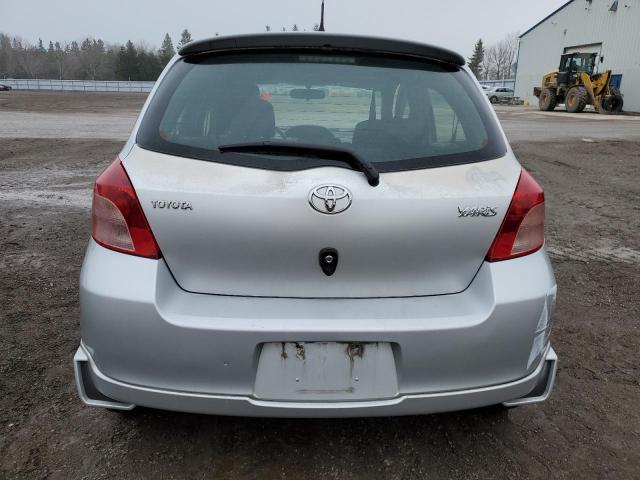 JTDKT923685166615 - 2008 TOYOTA YARIS SILVER photo 6