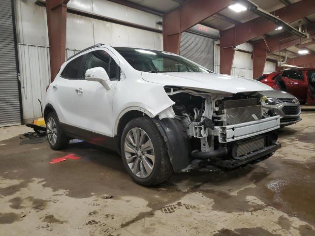 KL4CJASB7JB689548 - 2018 BUICK ENCORE PREFERRED WHITE photo 4