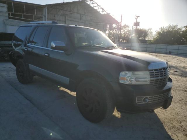 5LMFU28508LJ06915 - 2008 LINCOLN NAVIGATOR შავი ფოტო 4