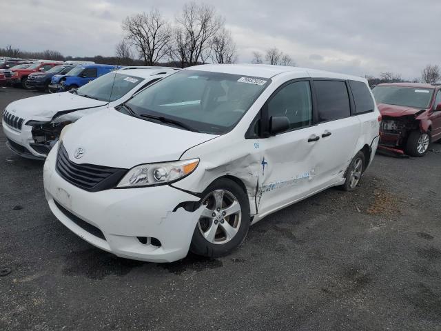 2014 TOYOTA SIENNA, 