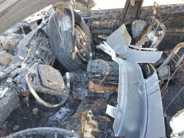 1LNHM81W73Y642001 - 2003 LINCOLN TOWN CAR EXECUTIVE Weiß Foto 7