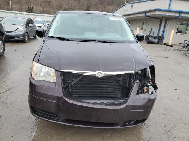 2A4RR2D16AR376361 - 2010 CHRYSLER TOWN & COU LX BROWN photo 5