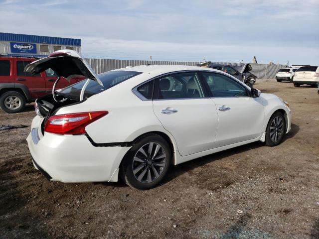 1N4AL3AP6HC132463 - 2017 NISSAN ALTIMA 2.5 WHITE photo 3