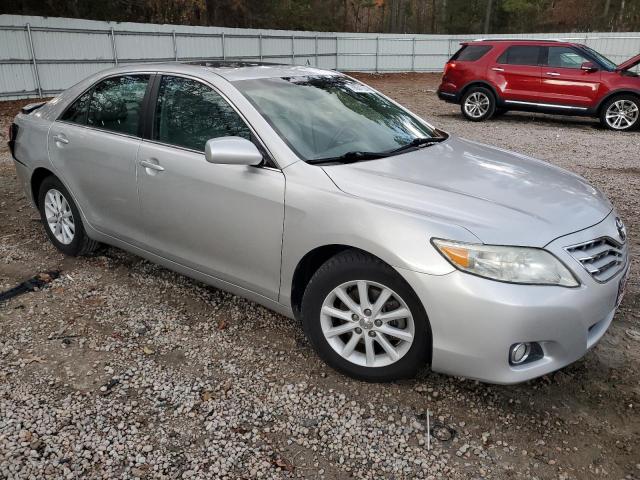 4T1BF3EK5AU032547 - 2010 TOYOTA CAMRY BASE SILVER photo 4