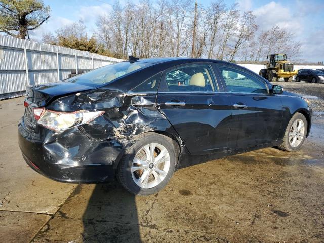 5NPEC4AC7CH328343 - 2012 HYUNDAI SONATA SE BLACK photo 3