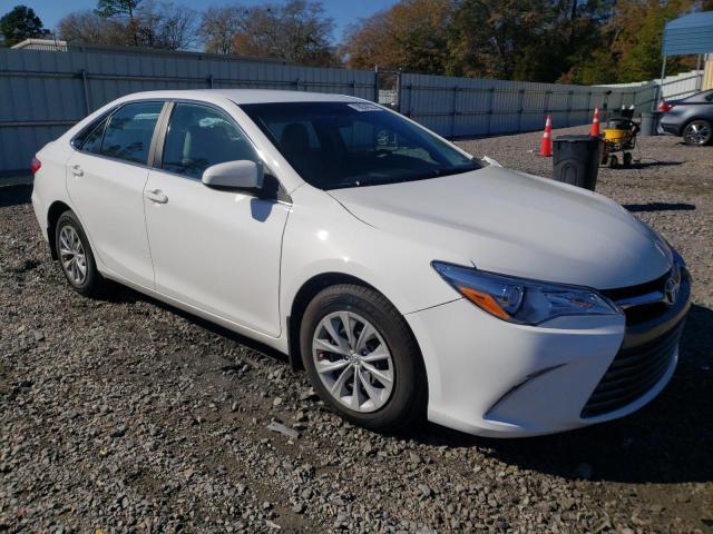 4T1BF1FK1GU204956 - 2016 TOYOTA CAMRY LE WHITE photo 4