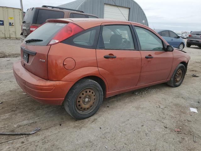 3FAFP37N25R154828 - 2005 FORD FOCUS ZX5 ORANGE photo 3