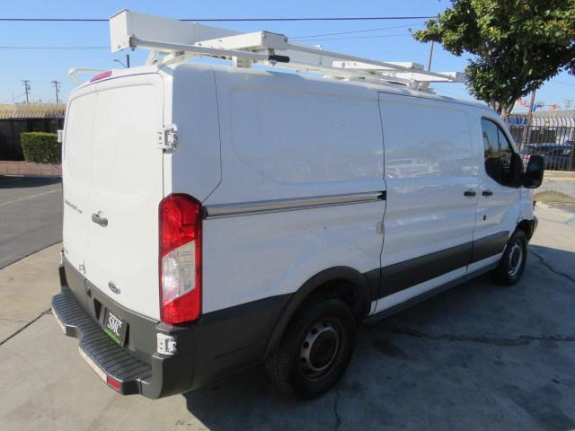 1FTYR1YG9JKA68352 - 2018 FORD TRANSIT T-250 WHITE photo 3