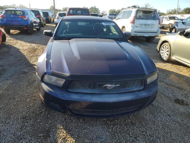 1ZVBP8AM5C5250858 - 2012 FORD MUSTANG BLUE photo 5