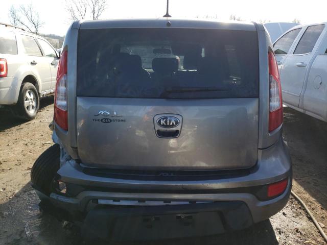 KNDJT2A53D7596932 - 2013 KIA SOUL GRAY photo 6