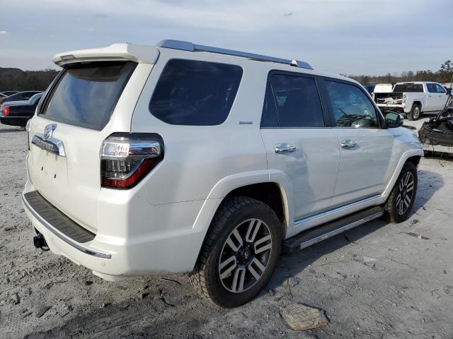 JTEBU5JR6H5438734 - 2017 TOYOTA 4RUNNER SR5/SR5 PREMIUM WHITE photo 3