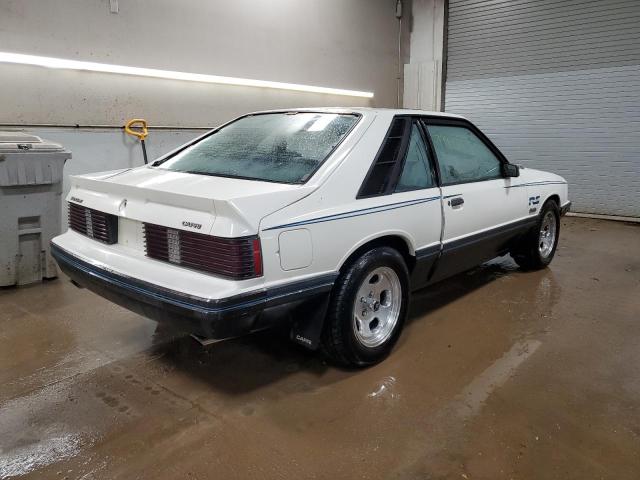 1MEBP67F2CF607437 - 1982 MERCURY CAPRI WHITE photo 3