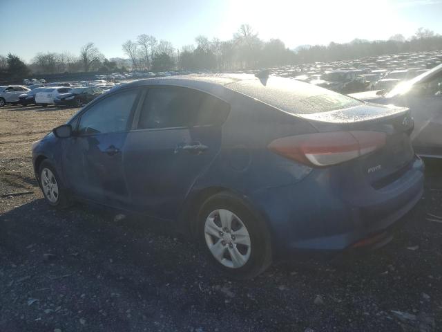 3KPFK4A73JE271182 - 2018 KIA FORTE LX BLUE photo 2