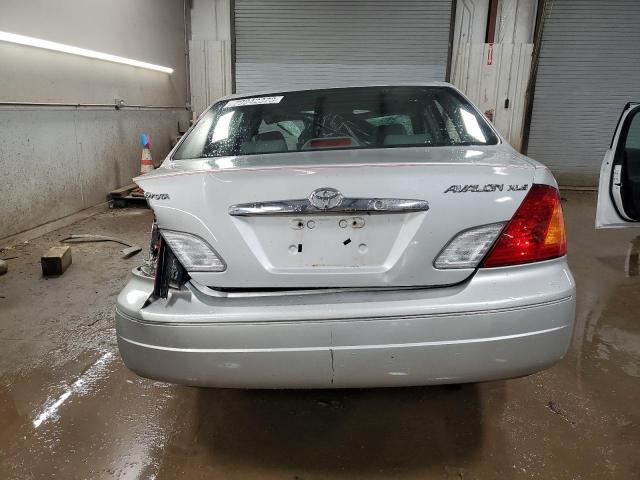 4T1BF28B52U266761 - 2002 TOYOTA AVALON XL SILVER photo 6