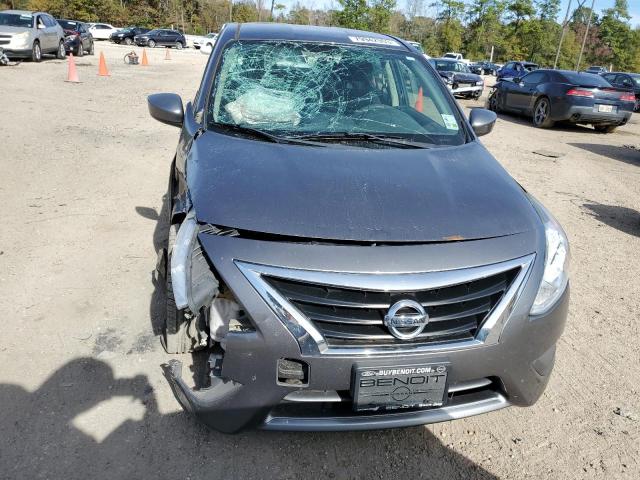 3N1CN7AP3GL892487 - 2016 NISSAN VERSA S GRAY photo 5