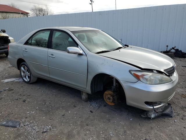 4T1BE32K24U886780 - 2004 TOYOTA CAMRY LE SILVER photo 4